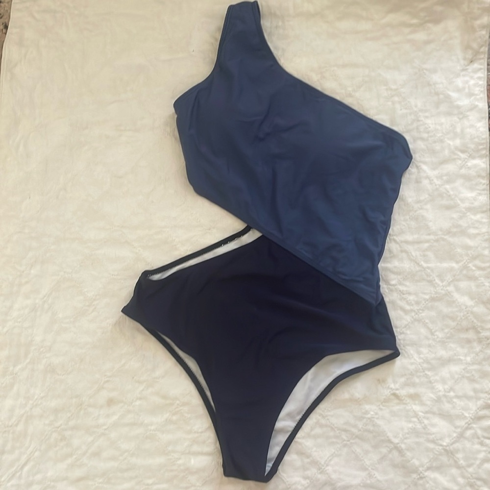 NEW Women's One Piece Swimsuit One-Shoulder Swimwear Waist Cutout Swimsuit A27